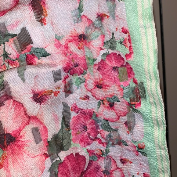 MAHEK Baby, 18-24m, Absolutely Gorgeous Dress, Floral Print, Elegant Fabric - Picture 12 of 13